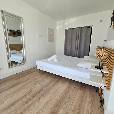 Lumineux , Parking, Balcon, Centre De * Tours