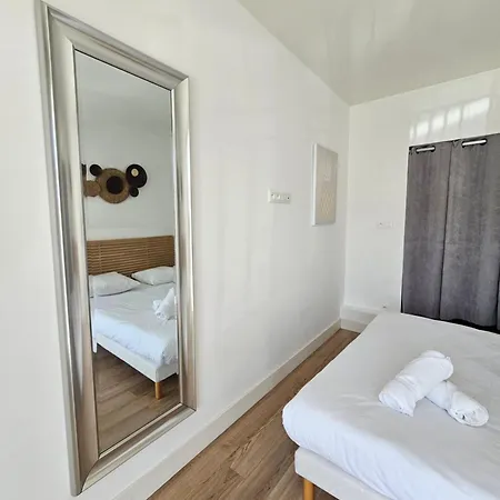 Lumineux , Parking, Balcon, Centre De Tours