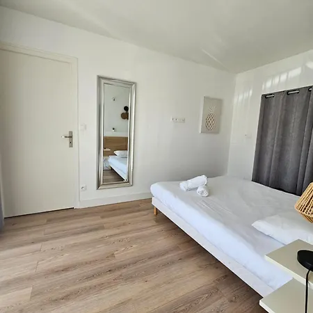 Lumineux , Parking, Balcon, Centre De
